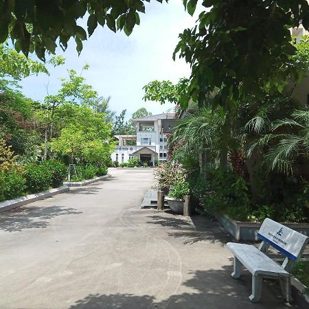 Nha Khach Hai Quan Ðố Sơn Bagian luar foto